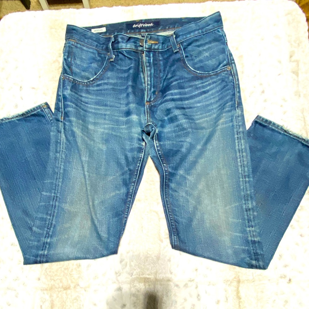 Driftwood Morgan jeans.  Size 32.